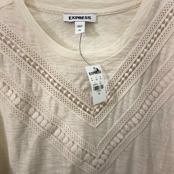 Express- boho style bell sleeves- cream color -xs top NWT - Picture 3 of 3